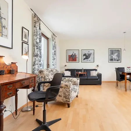 Cracow Pilotow Cosy With Free Parking By Renters *