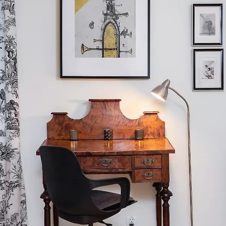 Cracow Pilotow Cosy With Free Parking By Renters * 크라쿠프