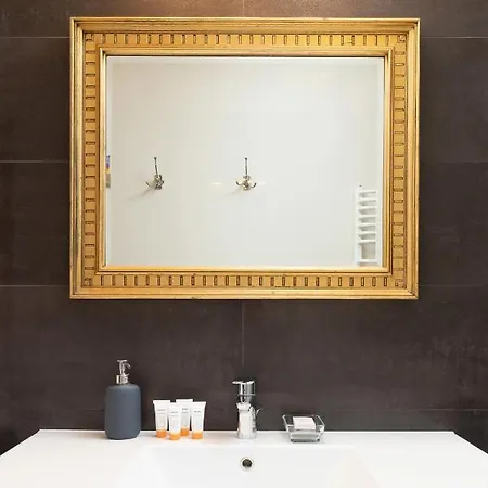 Cracow Pilotow Cosy With Free Parking By Renters