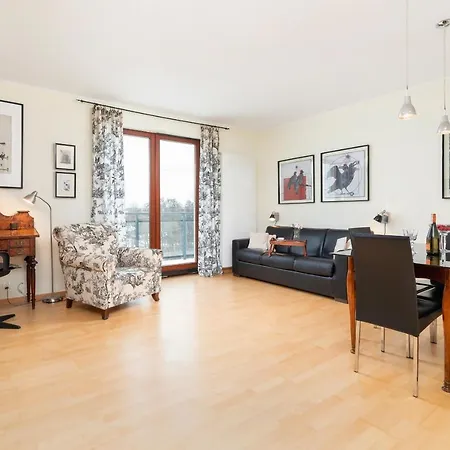 Appartamento Cracow Pilotow Cosy With Free Parking By Renters
